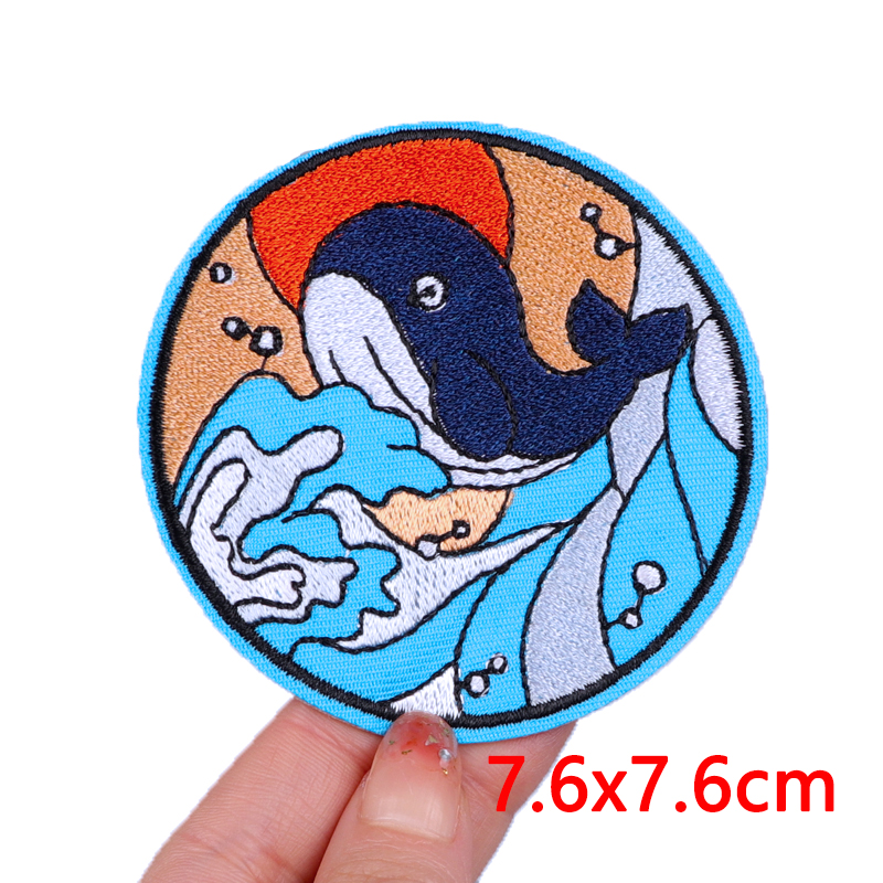 Wave/Dolphin Shark Patch Outdo - مراجعة Furoshiki Wrap Cloth وسعره